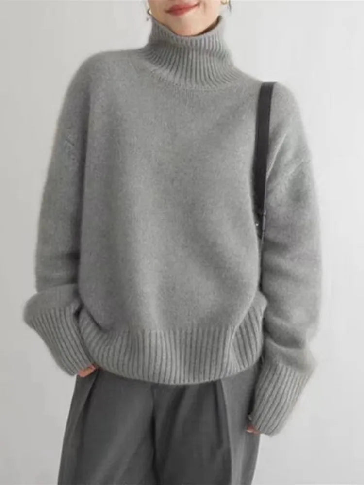 ELIZABETH Turtleneck Sweater