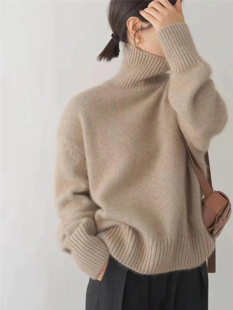ELIZABETH Turtleneck Sweater