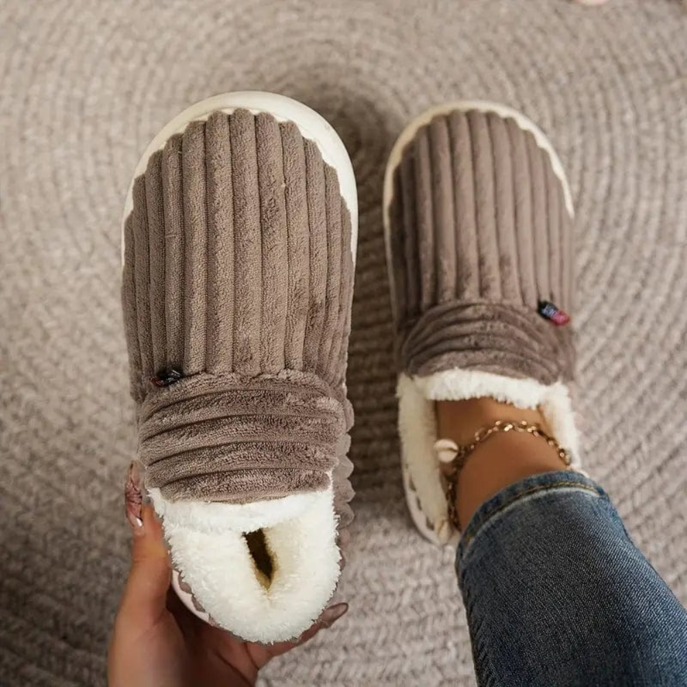 CAROLINE - Cozy Slippers