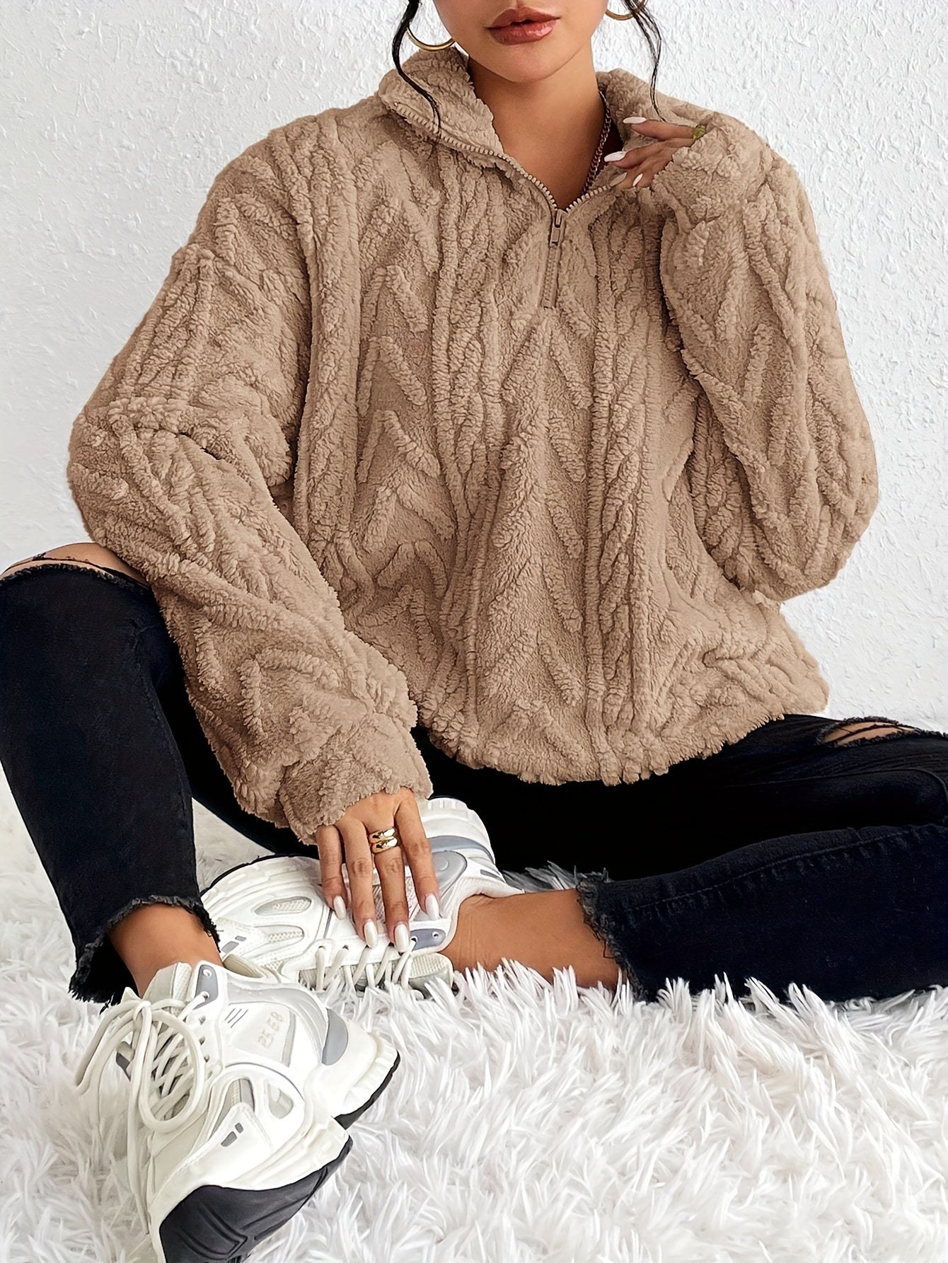 Seraphina - Luxe Cable-Knit Fleece Sweatshirt